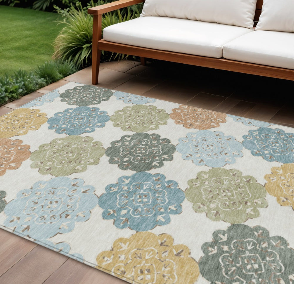 HomeRoots 8' X 10' Stylish Quatrefoil Area Rug in Pacific Blue, Ivory & Copper - Durable, Washable, Versatile Decor 661108