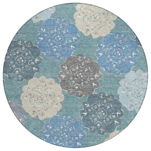 HomeRoots 8' Stylish Teal Blue and Beige Round Quatrefoil Area Rug – Durable, Washable, Indoor/Outdoor Design! 661113