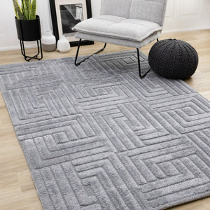 HomeRoots 5' Modern Geometric Area Rug in Gray Tones - Plush, Durable, Stain-Resistant for Everyday Living 8' X 11' 661266