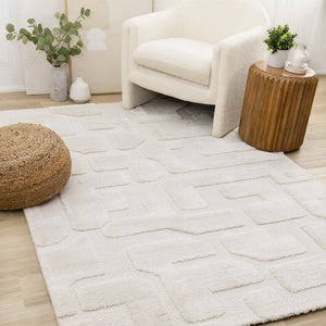 HomeRoots 5' Cream and Ivory Geometric Area Rug - Soft, Stain-Resistant, Modern Style for Cozy Living Spaces 8' X 11' 661268