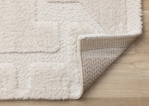 HomeRoots 5' Cream and Ivory Geometric Area Rug - Soft, Stain-Resistant, Modern Style for Cozy Living Spaces 8' X 11' 661268