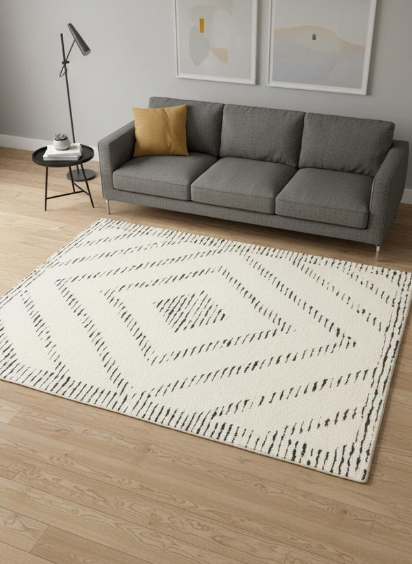 HomeRoots 5' Modern Cream and Black Geometric Area Rug - Soft, Stain-Resistant, Perfect for Busy Homes 5' X 8' 661274