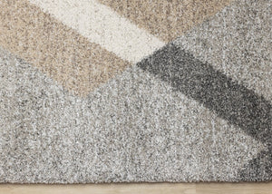 HomeRoots 5' Modern Geometric Area Rug in Gray, Cream & Tan - Soft, Durable, Stain-Resistant for Any Space 5' X 8' 661276