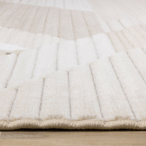 HomeRoots 5' Beige and Cream Geometric Area Rug - Modern Style, Durable, Stain-Resistant, Easy Care for Any Space 5' X 8' 661284