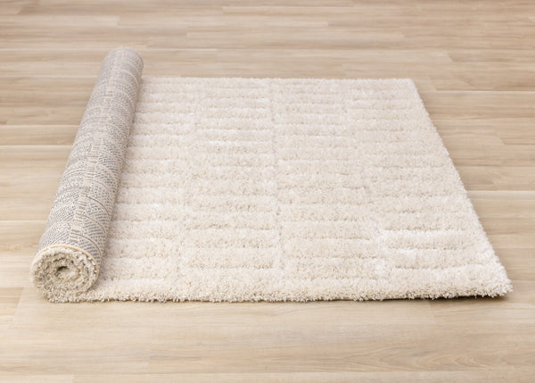 HomeRoots 5' Cream and Beige Geometric Area Rug - Modern Style, Soft Comfort, Durable Design for Any Home 5' X 8' 661289