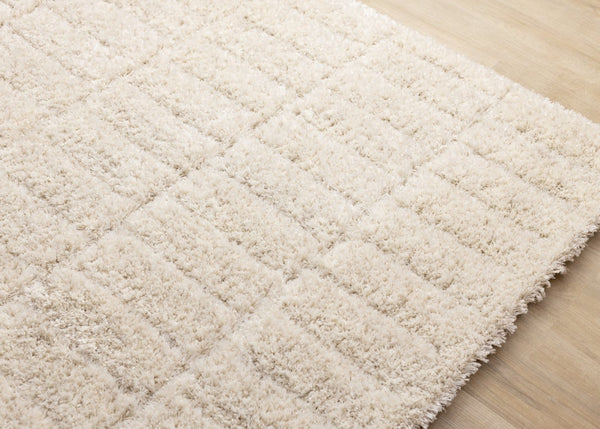 HomeRoots 5' Cream and Beige Geometric Area Rug - Modern Style, Soft Comfort, Durable Design for Any Home 8' X 11' 661290