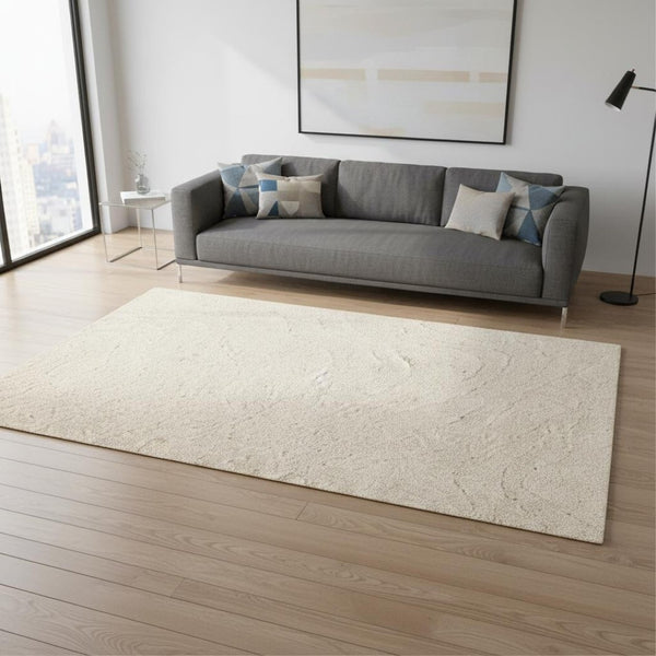 HomeRoots 5' Modern Cream and Beige Abstract Area Rug - Plush, Stain-Resistant Design for Any Room Style 5' X 8' 661293