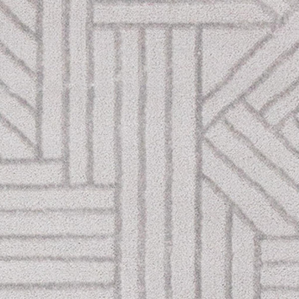 HomeRoots 5' Gray and Beige Geometric Area Rug - Stylish, Durable Design for Living Rooms, Bedrooms, and More 5' X 8' 661310