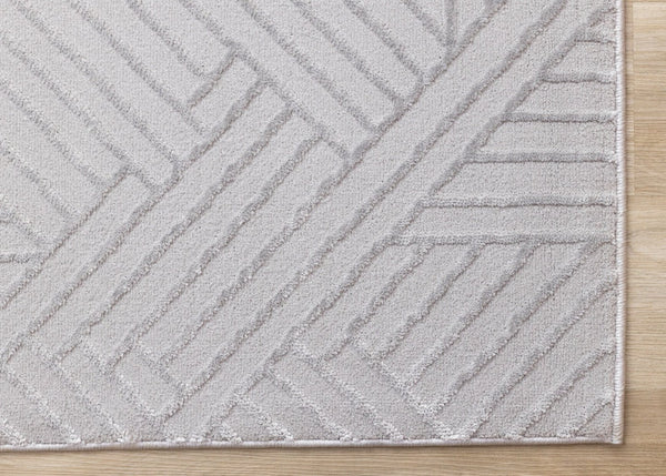 HomeRoots 5' Gray and Beige Geometric Area Rug - Stylish, Durable Design for Living Rooms, Bedrooms, and More 8' X 11' 661311