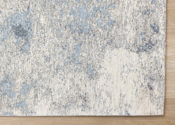 HomeRoots 5' Cream and Blue Abstract Area Rug - Modern Design, Durable, Stain-Resistant, Perfect for High-Traffic Areas 5' X 8' 661318