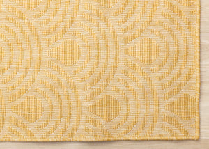 HomeRoots 5' Modern Yellow and Beige Geometric Area Rug - Durable, Stain-Resistant Design for Any Space 5' X 8' 661326