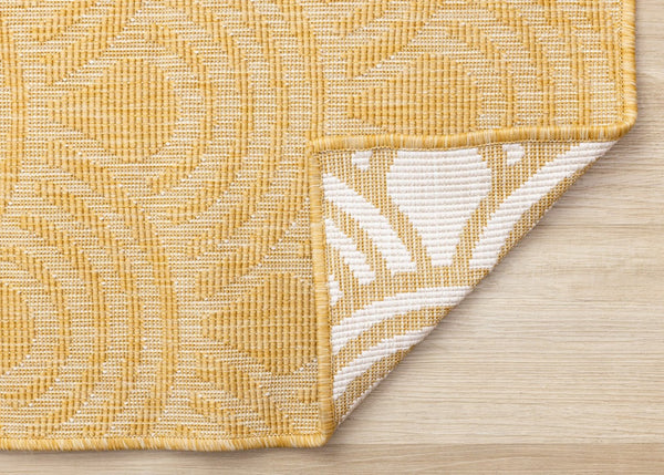 HomeRoots 5' Modern Yellow and Beige Geometric Area Rug - Durable, Stain-Resistant Design for Any Space 5' X 8' 661326