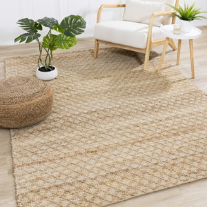 HomeRoots 5' Hand-Woven Jute Area Rug in Beige & Light Brown - Stylish Geometric Design for Modern Spaces 5' X 8' 661335