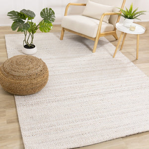 HomeRoots 5' Hand-Woven Cream and Beige Geometric Area Rug - Soft, Stain-Resistant, Perfect for Modern Spaces 8' X 11' 661338