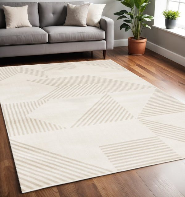HomeRoots 5' Cream and Beige Geometric Area Rug - Modern Design for Warmth, Durability, and Style in Any Room 5' X 8' 661347