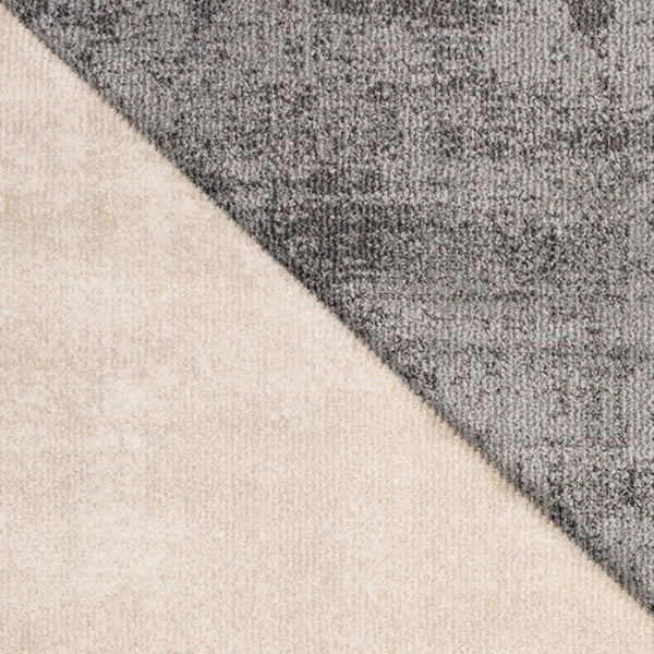 HomeRoots 5' Geometric Gray and Beige Area Rug – Durable, Stain-Resistant Design for Modern Living Spaces 5' X 8' 661361