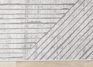 HomeRoots 5' Gray and Off-White Striped Area Rug - Durable, Stain-Resistant Design for Modern Living Spaces 7' X 10' 661384
