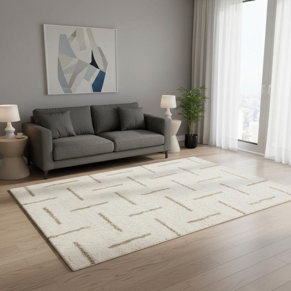 HomeRoots 5' Cream and Beige Striped Area Rug - Durable, Plush Design for Modern and Traditional Spaces 5' X 8' 661392