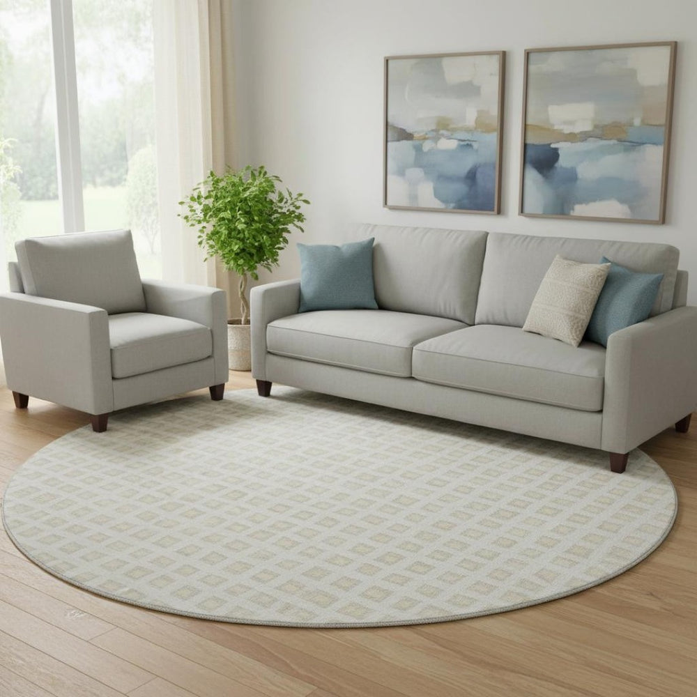HomeRoots 8' Ivory and Beige Geometric Round Rug - Washable, UV-Protected, Non-Slip, Perfect for Kids & Pets! 661524