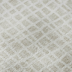 HomeRoots 8' Ivory and Beige Striped Washable Round Rug - UV Protected, Durable, Stylish for High-Traffic Areas 661656