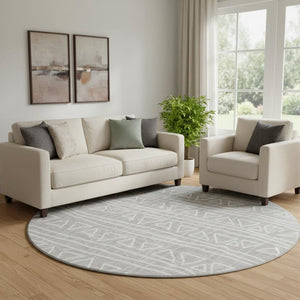 HomeRoots 8' Gray and Silver Geometric Washable Round Rug - Durable, UV Protected, Modern Design for Any Space! 661716