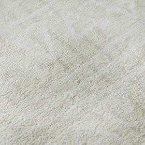 HomeRoots 5' X 8' Ivory And Beige Geometric Area Rug - Durable, Stain-Resistant, UV Protected for Any Space 661727