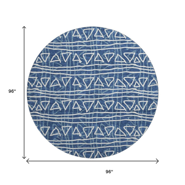 HomeRoots 8' Navy Blue & Ivory Geometric Round Rug - Washable, UV-Protected, Perfect for High-Traffic Areas! 661740