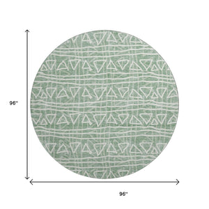 HomeRoots 8' Sage and Ivory Geometric Round Rug - Stylish, Washable, UV-Protected for Homes with Kids & Pets 661752