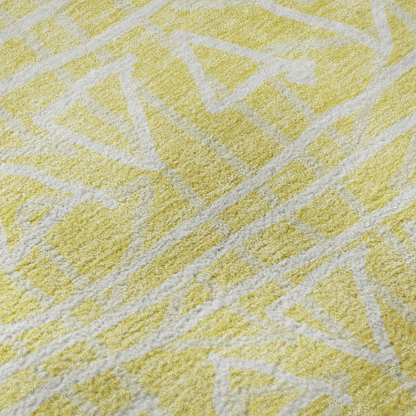 HomeRoots 8' X 10' Vibrant Yellow & Ivory Geometric Area Rug - Washable, UV-Resistant, Perfect for Homes! 661777