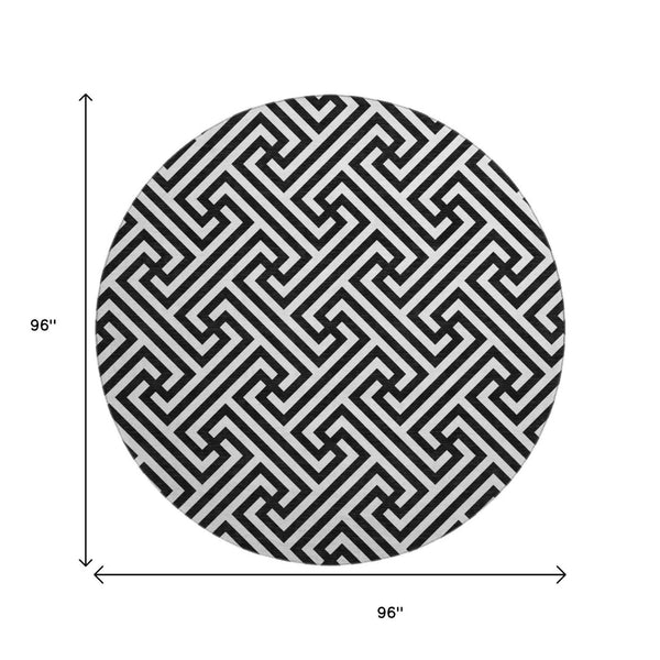 HomeRoots 8' Black And Ivory Geometric Round Rug - Washable, UV Protected, Durable, Ideal for Family Spaces 661782
