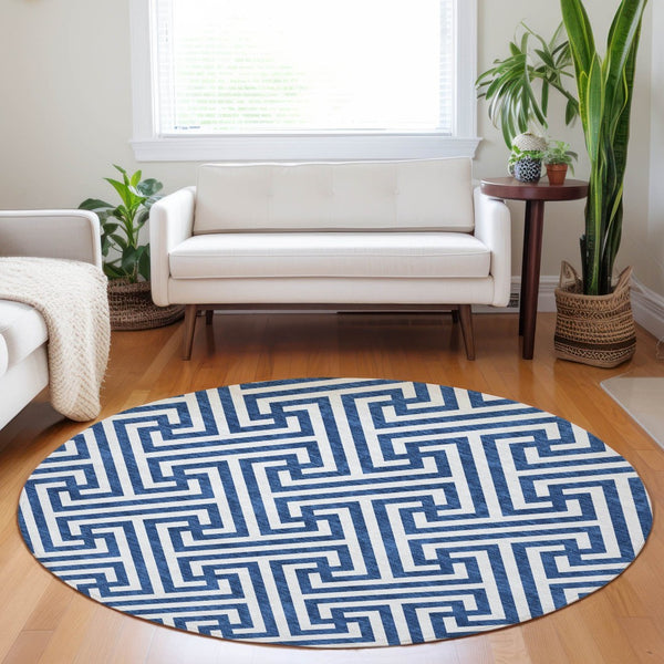 HomeRoots 8' Stylish Blue and Ivory Geometric Round Rug - UV Protected, Washable, Ideal for High-Traffic Areas 661788