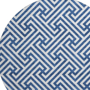 HomeRoots 8' Stylish Blue and Ivory Geometric Round Rug - UV Protected, Washable, Ideal for High-Traffic Areas 661788