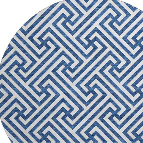 HomeRoots 8' Stylish Blue and Ivory Geometric Round Rug - UV Protected, Washable, Ideal for High-Traffic Areas 661788