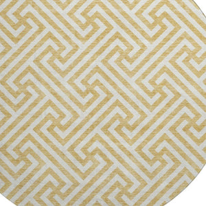 HomeRoots 8' Gold and Ivory Round Rug - Stylish, Washable, UV-Protected, Geometric Design for Busy Homes 661800