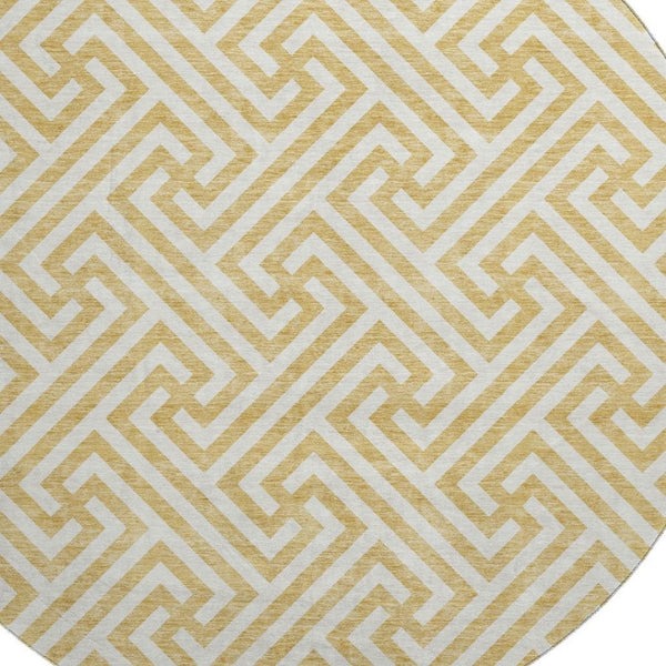 HomeRoots 8' Gold and Ivory Round Rug - Stylish, Washable, UV-Protected, Geometric Design for Busy Homes 661800