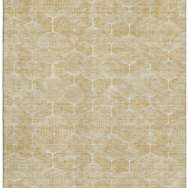 HomeRoots 5' Geometric Washable Area Rug in Gold and Ivory - UV Protected, Stylish, and Durable for Homes 661889