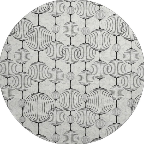 HomeRoots 8' Graphite & Silver Geometric Round Rug - Washable, UV Protected, Stain Resistant for High-Traffic Areas 661896