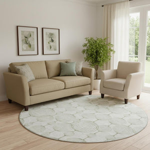 HomeRoots 8' Green and Beige Geometric Round Rug - Washable, UV Protected, Stain-Resistant for Any Space 661902