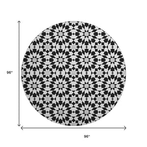 HomeRoots 8' Black and Silver Geometric Round Rug - Washable, Stain Resistant, UV Protected for Active Homes 661986
