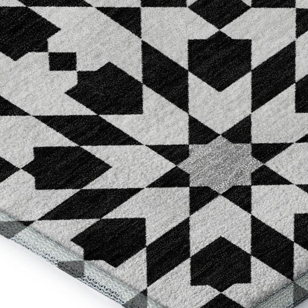 HomeRoots 8' X 10' Black and Silver Geometric Area Rug - Modern, Washable, UV-Protected for Family Spaces 661987