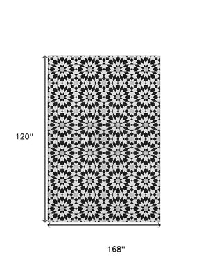 HomeRoots 10' Modern Geometric Black and Silver Washable Area Rug with UV Protection for High-Traffic Spaces 661989