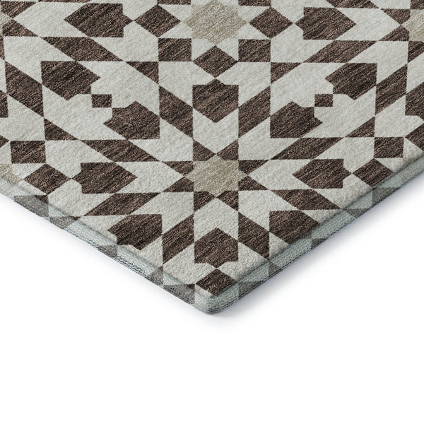 HomeRoots 5' X 8' Brown And Ivory Geometric Area Rug – Stylish, Washable, Stain Resistant, UV Protected Design! 661991