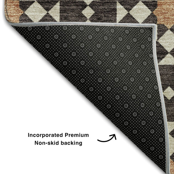 HomeRoots 8' Stylish Geometric Washable Round Rug in Charcoal, Silver, and Copper with UV Protection & Durability 661998