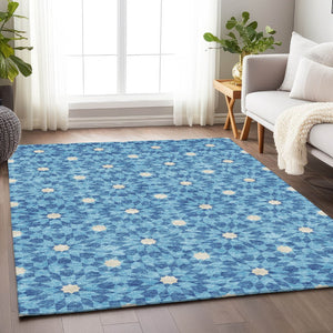 HomeRoots 5' X 8' Denim Blue & Ivory Geometric Area Rug - Washable, UV-Protected, Stain-Resistant Design! 662009