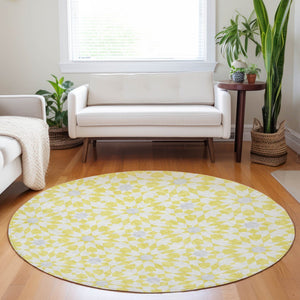 HomeRoots 8' Washable Round Rug in Yellow, Ivory & Gray - Stylish Geometric Design with UV Protection & Stain Resistance 662070
