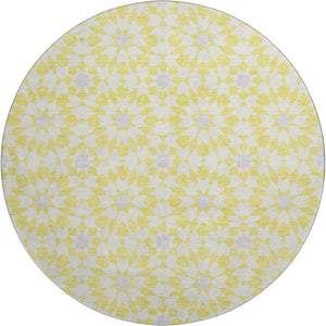 HomeRoots 8' Washable Round Rug in Yellow, Ivory & Gray - Stylish Geometric Design with UV Protection & Stain Resistance 662070