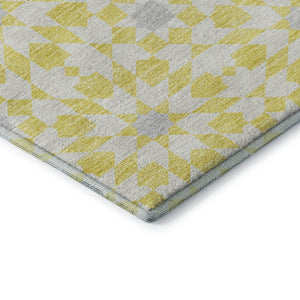HomeRoots 8' Washable Round Rug in Yellow, Ivory & Gray - Stylish Geometric Design with UV Protection & Stain Resistance 662070