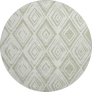 HomeRoots 8' Artichoke Green & Ivory Diamond Round Rug - Washable, UV Protected, Durable & Soft for Any Room 662184
