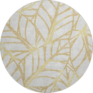 HomeRoots 8' Gold and Beige Floral Washable Round Rug – Durable, UV Protected, Perfect for High-Traffic Areas! 662492