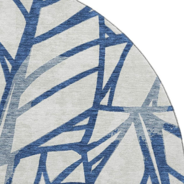 HomeRoots 8' Navy Blue and Beige Floral Round Rug – Washable, UV Protected, Durable & Stain Resistant Design! 662504